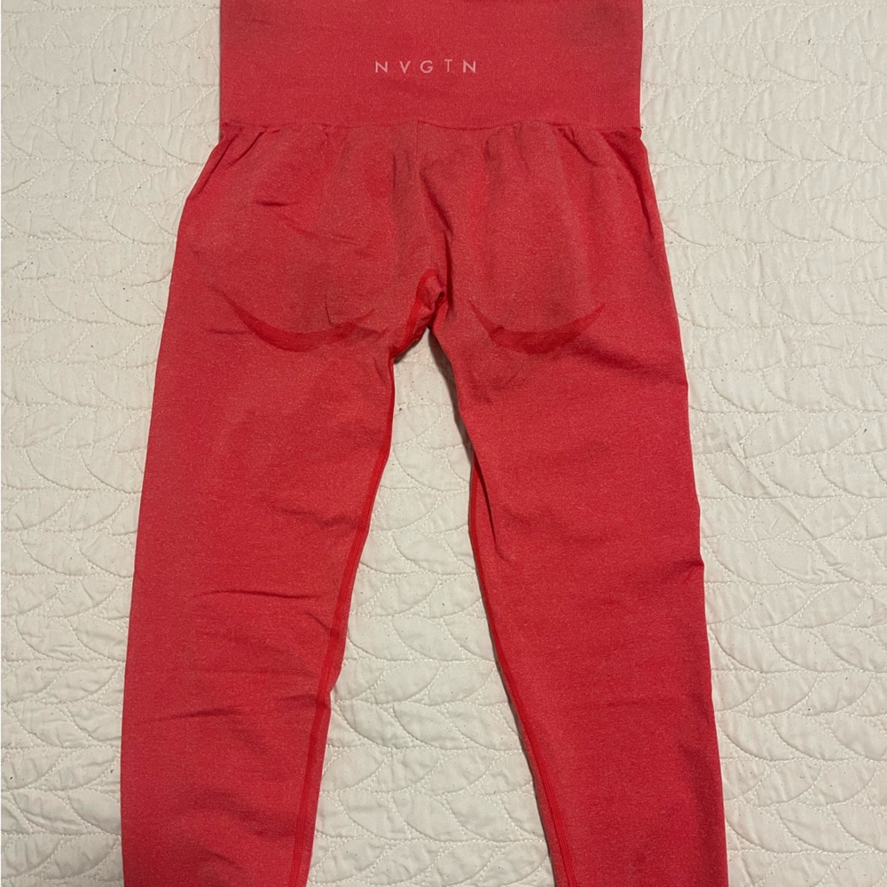 NVGTN Red High-Waist Seamless Leggings